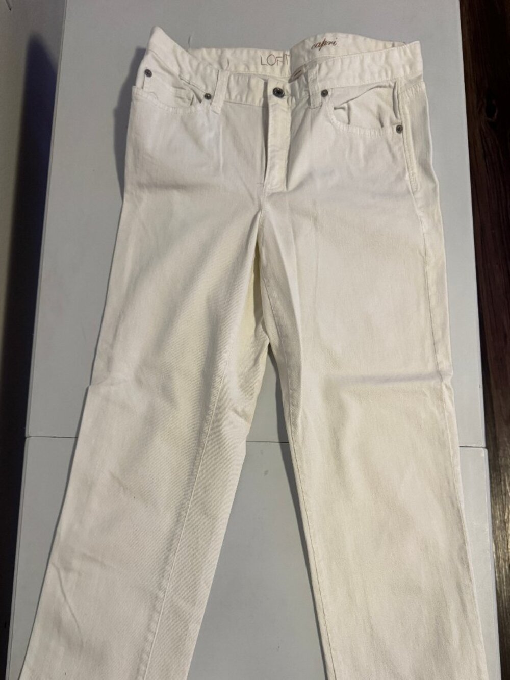 LOFT Modern Straight Crop Jeans Women's Size 6 White Good Used Condition